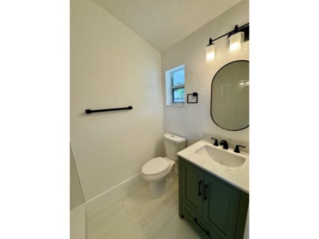 Photo - Beautiful Renovated Studio with All Utilities Included!