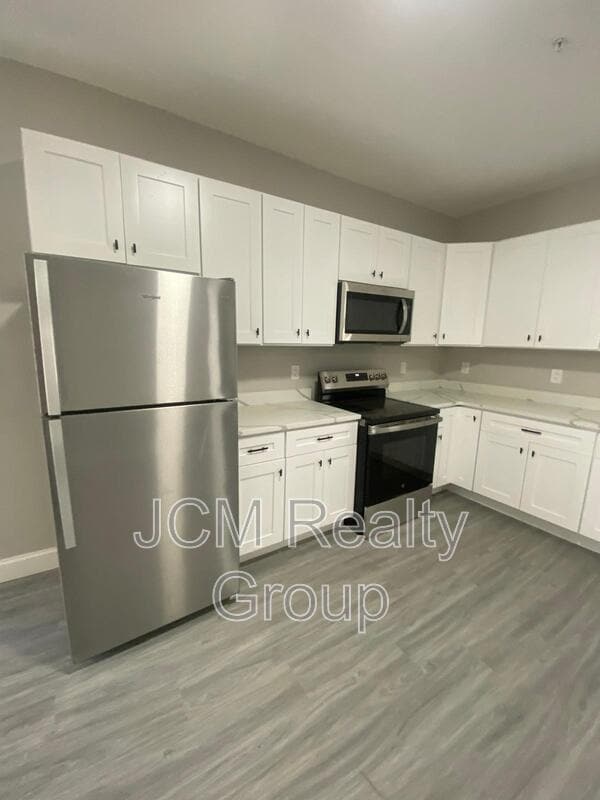 40-42 Fowler - 40-42 Fowler Condo Unit 2 / 2nd Floor  3 / 3rd Floor