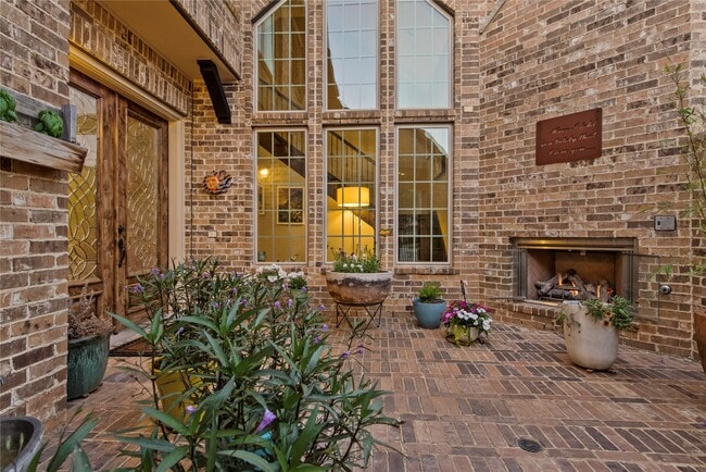 Photo - 183 Wade Pointe Dr