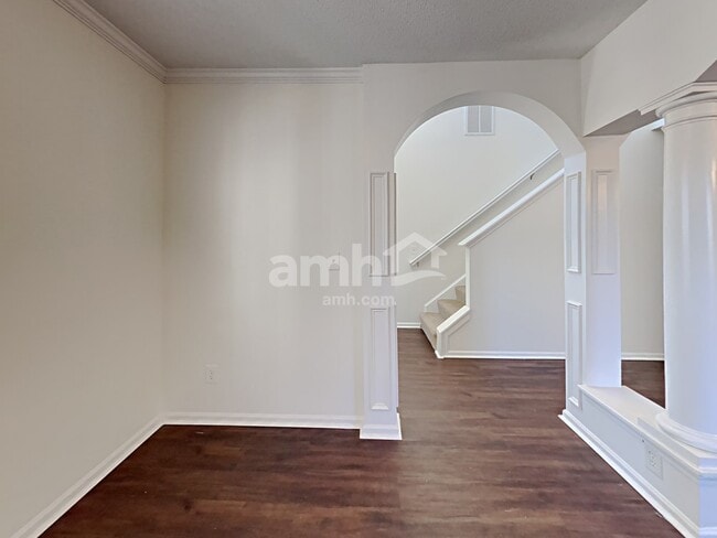 Photo - 2112 Coral Berry Ln