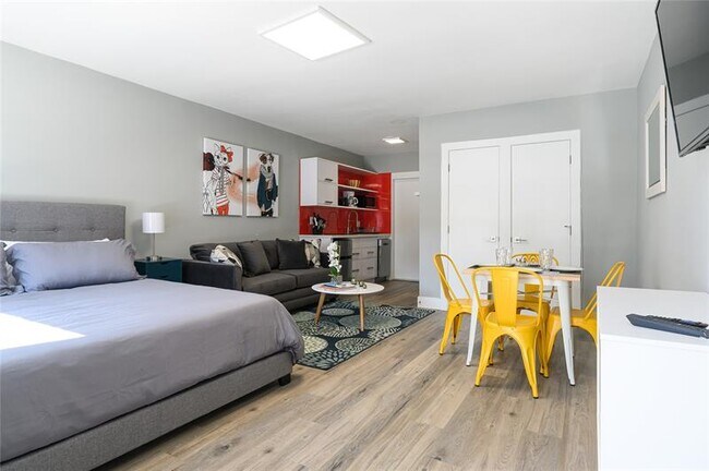 Photo - 1020 N Victoria Park Rd Unidad 15