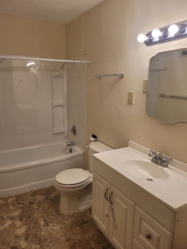 Photo - 1626 Anthony St