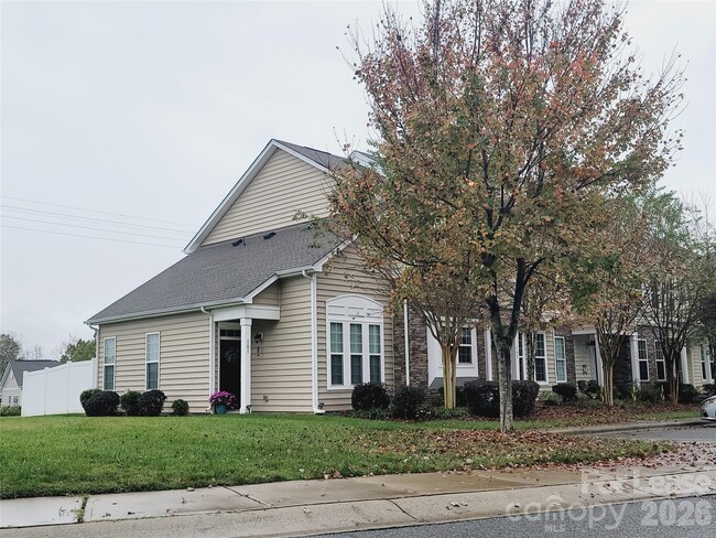 Building Photo - 101 Prairie View Ct