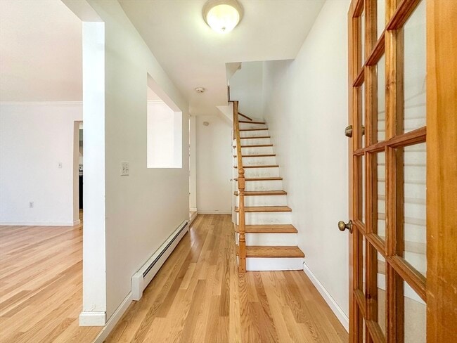 Photo - 244 Everett St