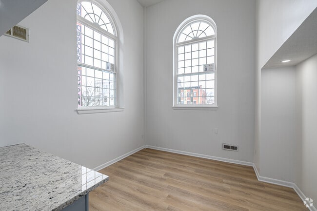 2BR, 1BA Loft - 600SF - Living Room - Middletown at Main