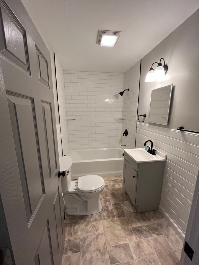 bathroom with tub - 192 Lee Ave Apartments Unit 3