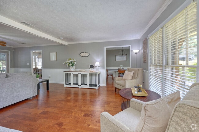 Building Photo - 3 Mace Ct Unit ID1225447P Rental