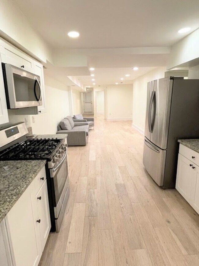 1351 Irving St NW Unit 2