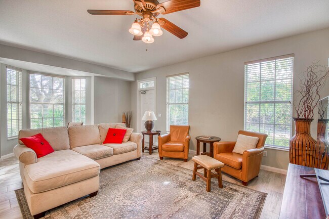 Photo - 148 Ashley Ct