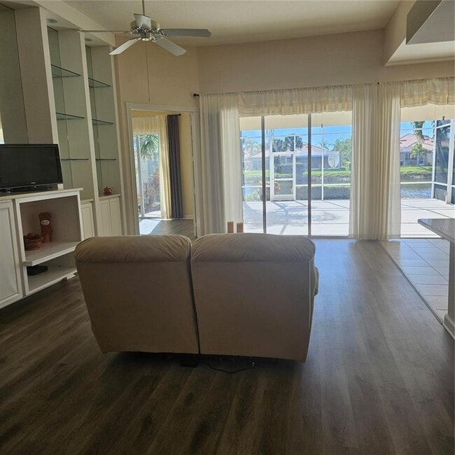 Photo - 13415 Coluccio St