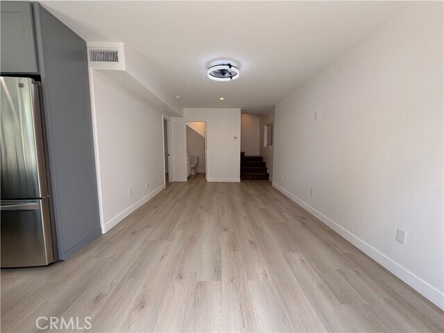 3436 Pontiac Ave
