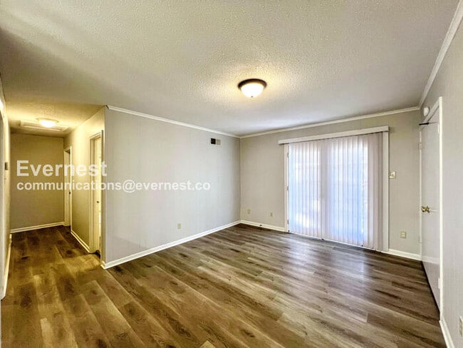 Photo - 8405 Greenbrook Pkwy