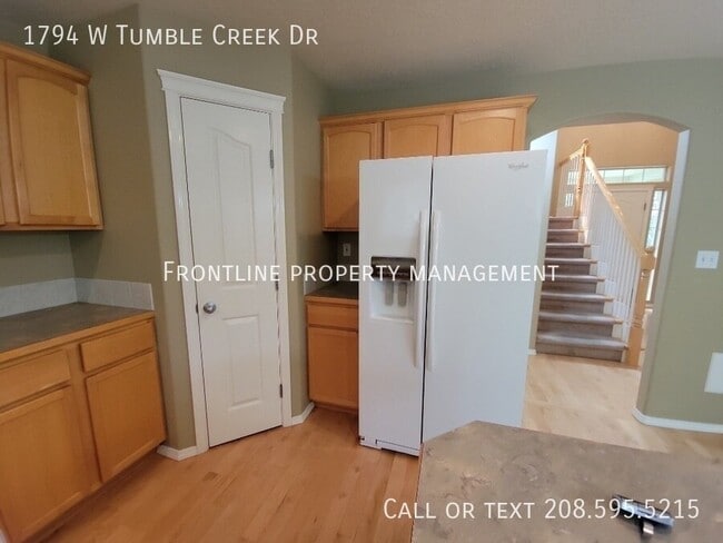 Photo - 1794 W Tumble Creek Dr