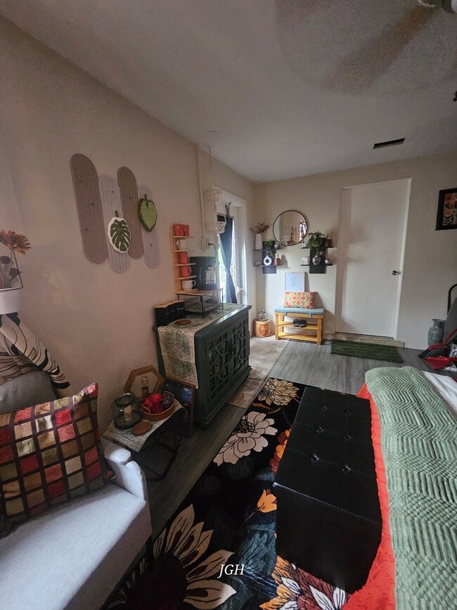 Photo - 5220 Malaga Ave
