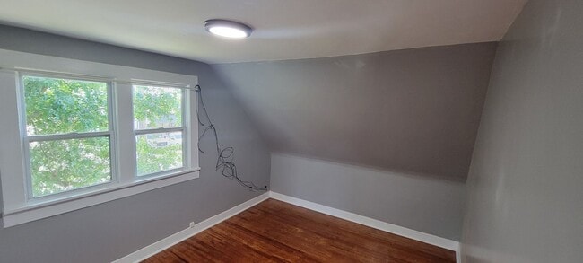 Photo - 109 S 9th St