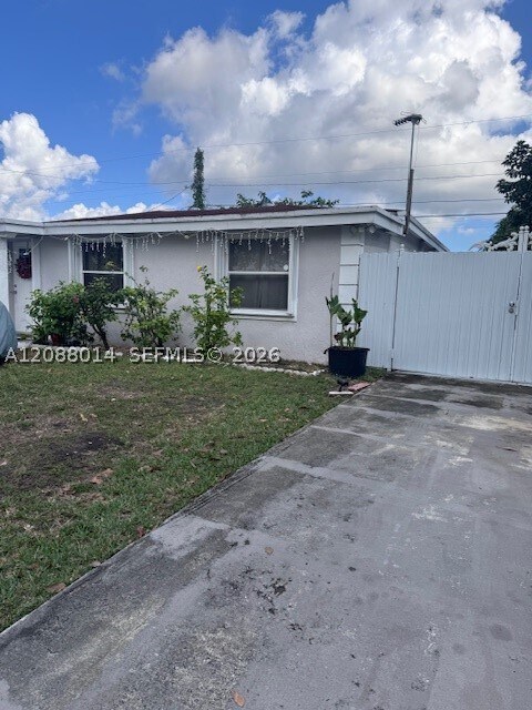 14661 Pierce St Unidad 0
