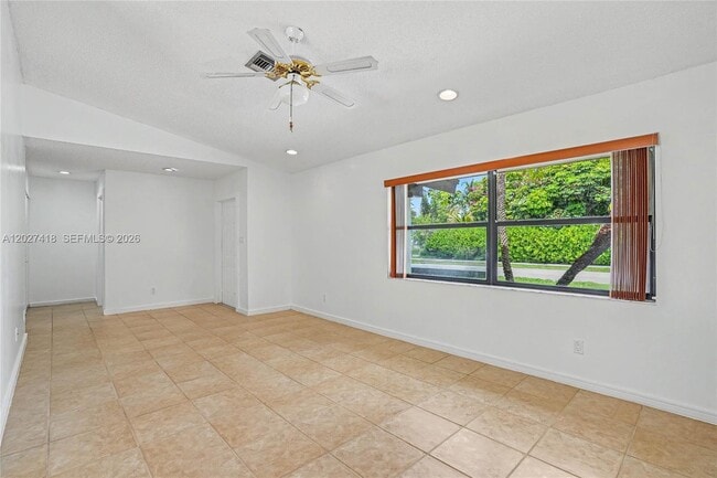 Photo - 10711 SW 116th Ave
