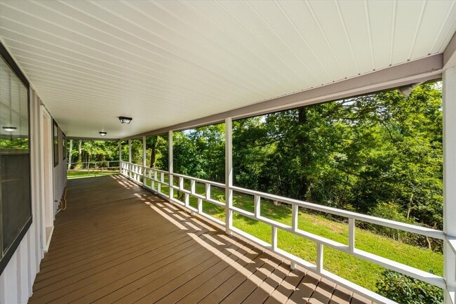 Photo - 250 Goodfield Creek Rd