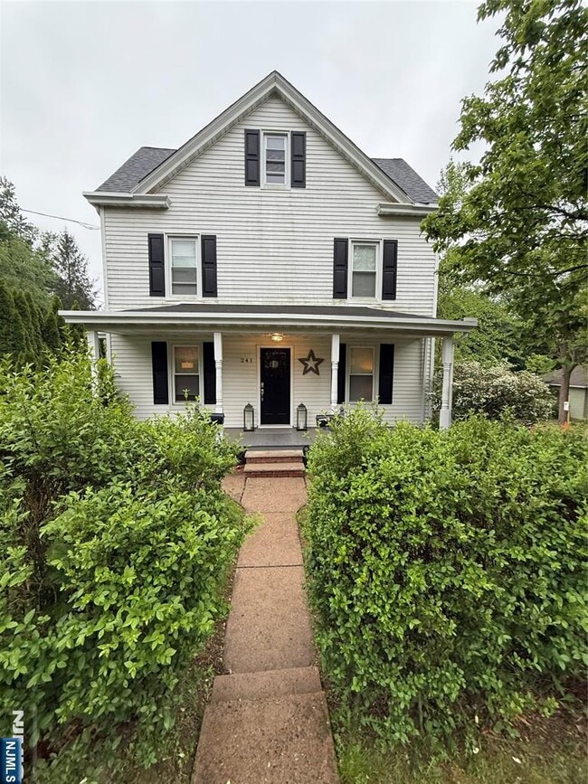 Photo - 241 Glen Ave Townhome