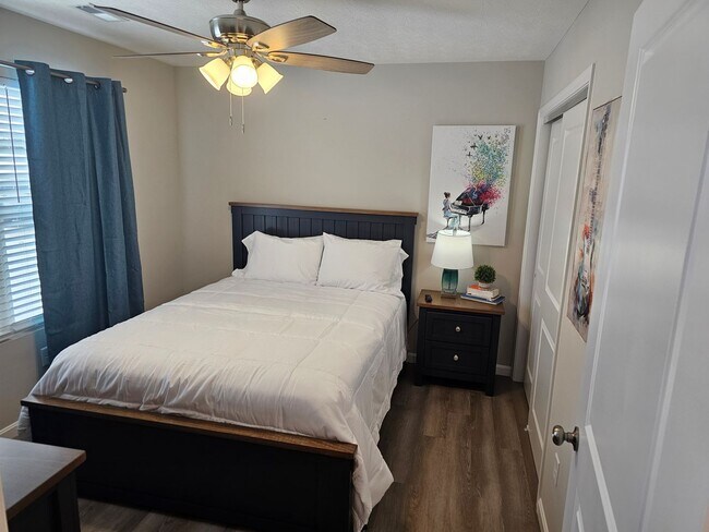 Photo - 814 Pierson Rd