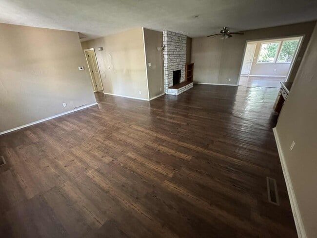 Photo - Cute 3 bedroom house in southwest Springfi...