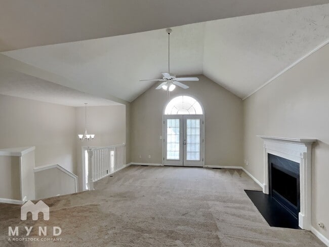 Photo - 495 Princeton Dr