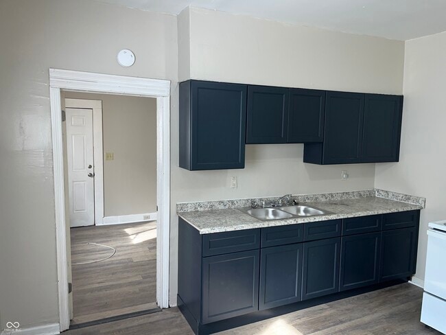 Photo - 1538 N Grant Ave