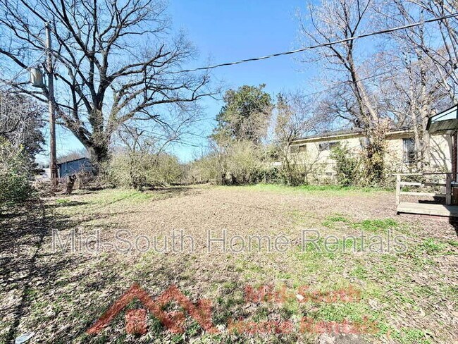 Photo - 1417 Rayner St