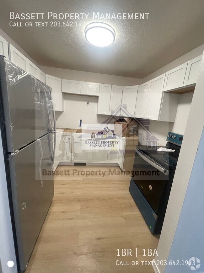 Building Photo - 30 Stoneycrest Dr Unit 16 Rental