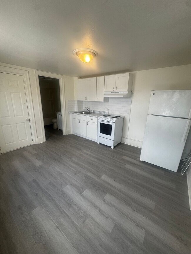 Photo - 222 N 12th St Unit 222-3 N 12th St