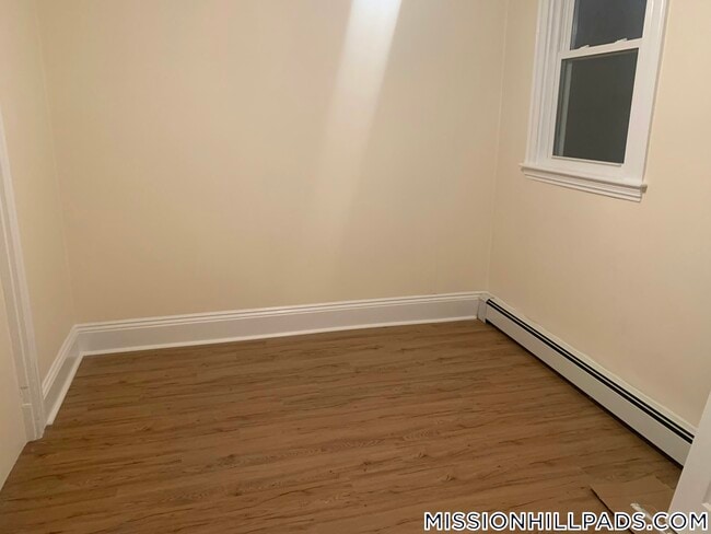 Photo - 882 Huntington Ave Unit 2