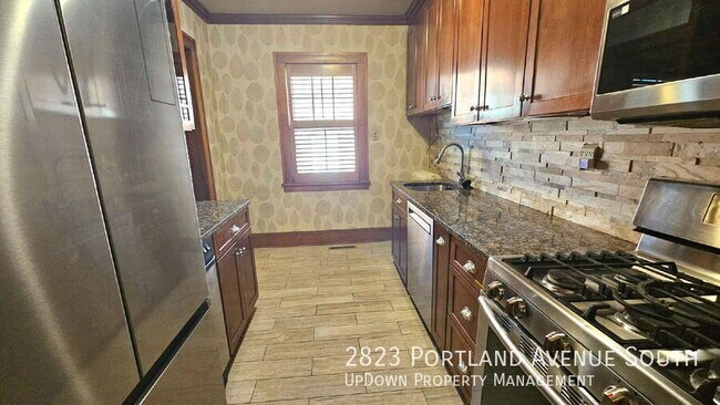 Photo - 2823 Portland Ave