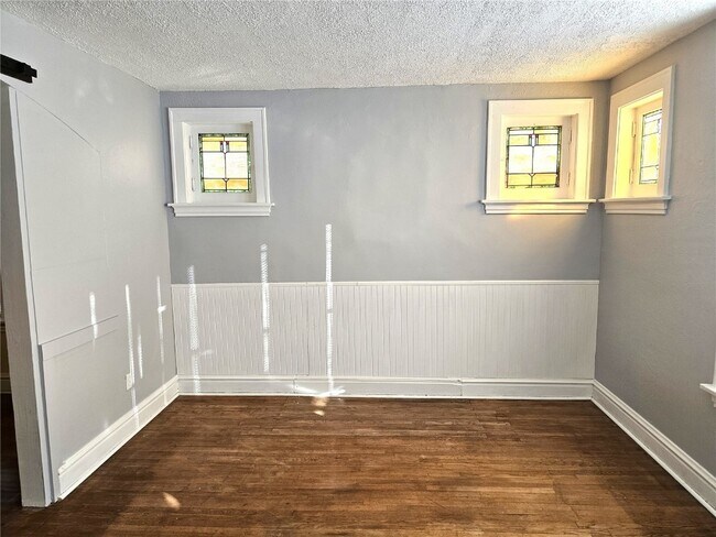 Photo - 4953 Holly Hills Ave Unit A