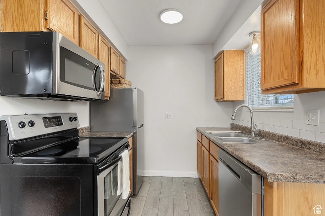 Photo - 2022 E 4500 S Unit A