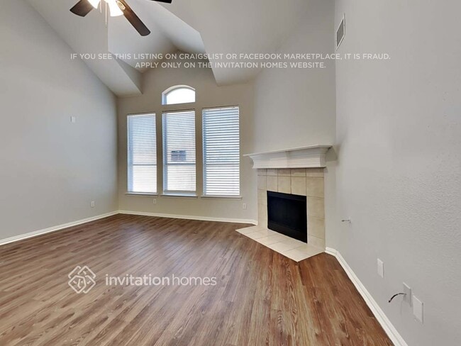 Photo - 1525 Swan Lake Dr