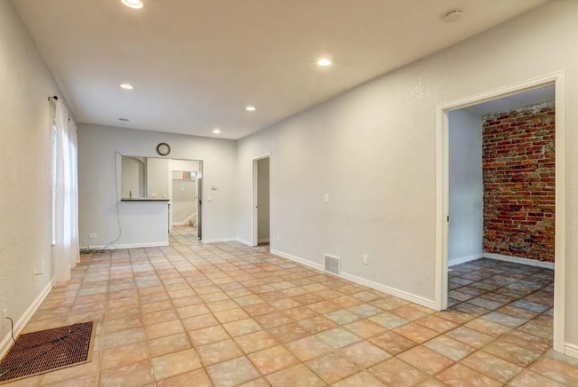 Photo - 2231 Federal Blvd