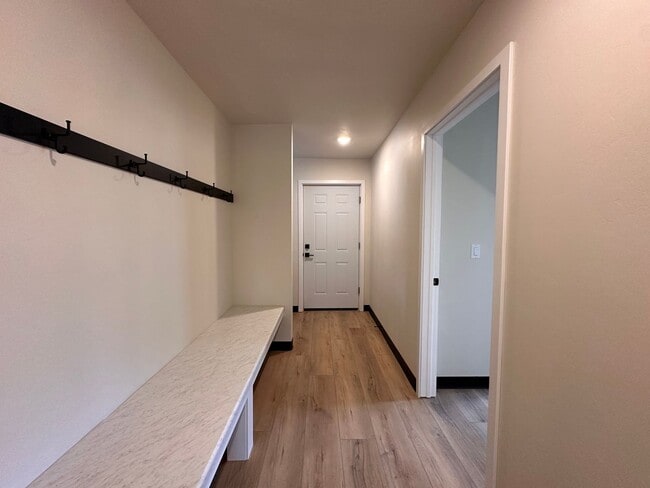 Photo - 1661-1663 Amy Street Unit 1661