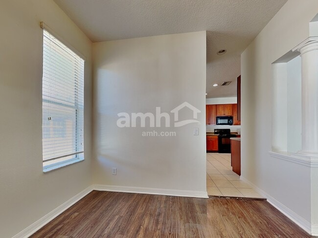 Photo - 437 Dunaway Dr