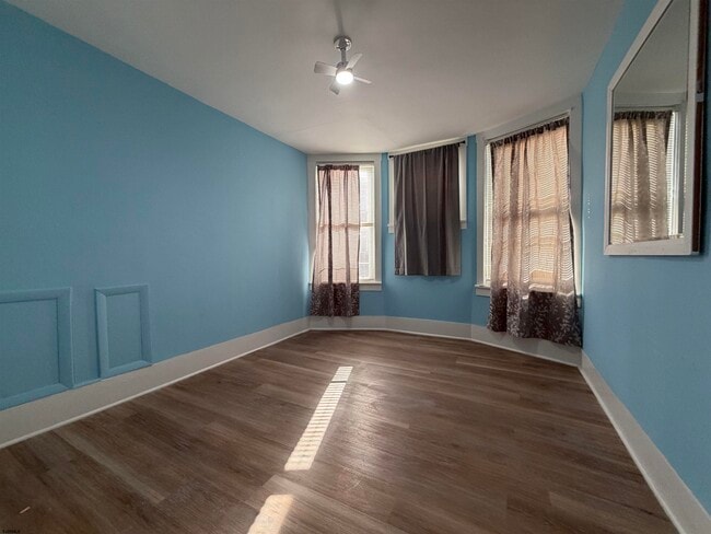 Photo - 3501 Ventnor Ave Unidad A2