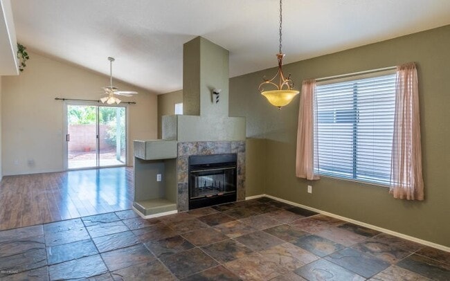 Photo - 3Bdrm / 2Ba Bright & Clean near Thorneydale/Hardy