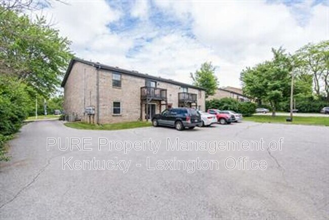 Photo - 356 Redding Rd Unit #4