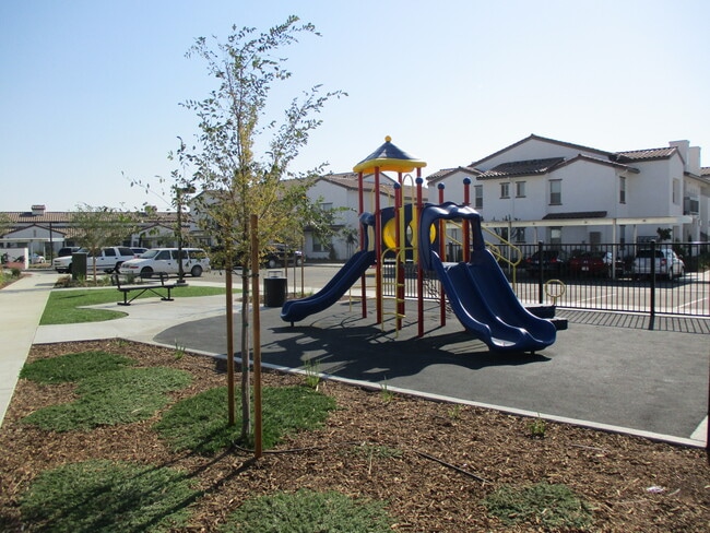 Palmer Villas Apartments