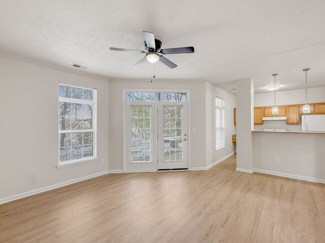 Building Photo - Luxe 1-Bedroom Haven: Serene Lakeside Living at Lakeshore Community
