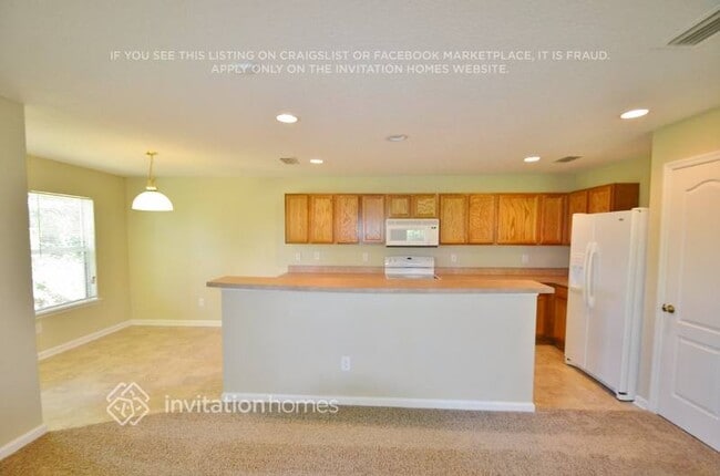 Photo - 1727 Mitten Terrace