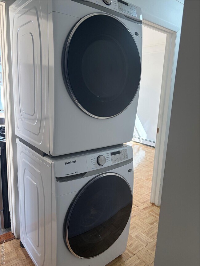 Photo - 196-03 42nd Ave