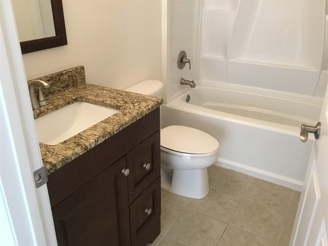 Photo - 385 Bostwick Cir