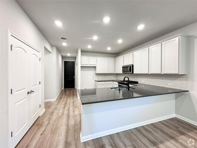 Building Photo - 409 Palo Brea Lp Rental