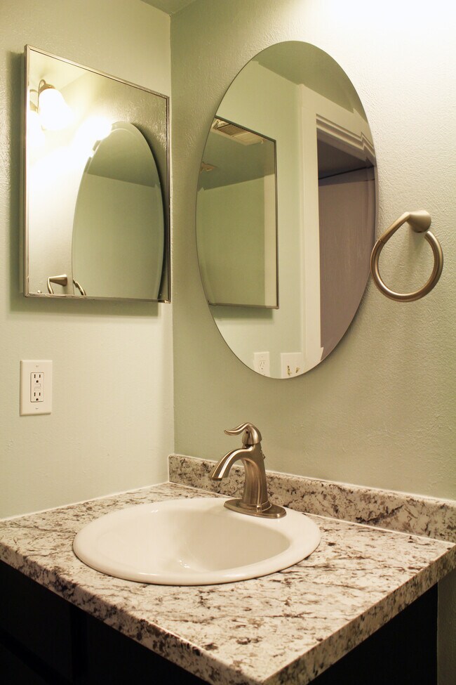 Photo - 4896 S Dudley St Unit 6-10