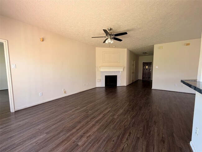 Photo - 13423 Agarita Ln