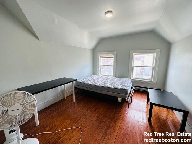 Photo - 12 Bennett St Unidad 3 Rental